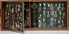 Medaillenschrank (Foto: Alois Unterkircher)